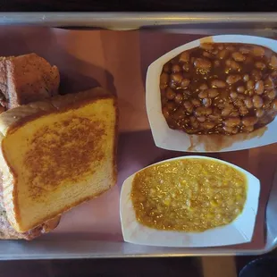 Half rack of ribs, Mac chaux, beans