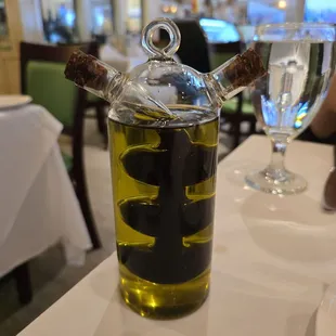 Oil &amp; balsamic vinegar