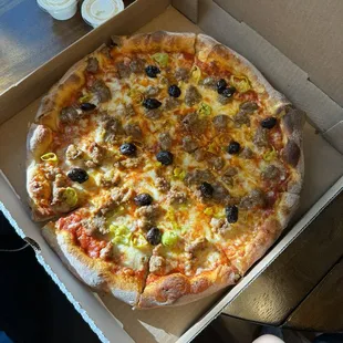 Old faithful pizza