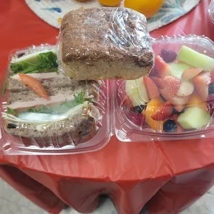 Cranberry walnut ham and cheese sandwich w/fresh fruit