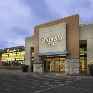 Gateway Mall