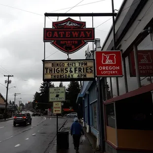 New exterior sign. Can't miss it !