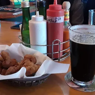 Porter and chicken gizzards.