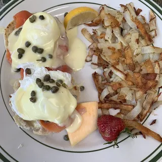 Smoked Salmon Benedict