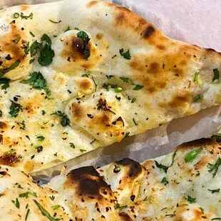 Garlic naan