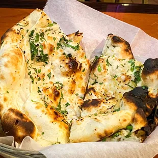 Garlic naan