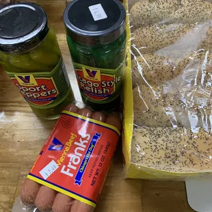 Chicago dog ingredients