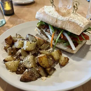 Bahn Mi-L-T