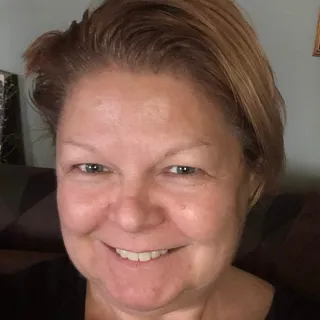 Annette R.