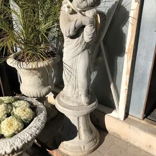 Angel outdoor statue