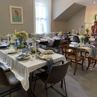 Arrange the room to best meet your party needs.