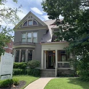 Gather Cincy is located in a beautiful converted Victorian home in East Walnut Hills.