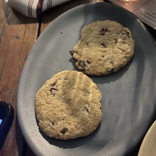 Salted Chocolate Chip Cookies