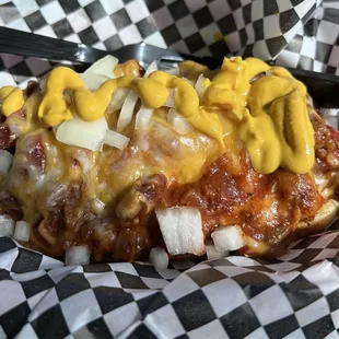 Chili-Cheese Hot Dog with mustard &amp; Onions!