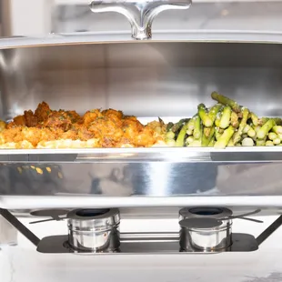 Buffalo Shrimp Mac &amp; Cheese w/ aparagus