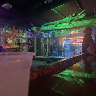 Dance floor n entertainment cage.....