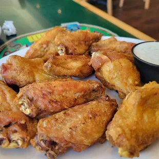 Grilled Garlic Parm wings
