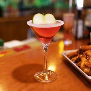 a glass of gator's gin