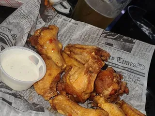 Wojo's Bar and Grill