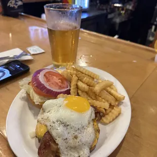 Breakfast burger
