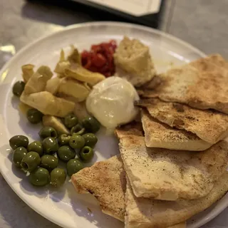 MEZZE FLAT BREAD