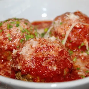 The meatballs were nice &amp; meaty in flavor - a very hearty starter.