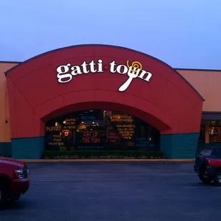 Gattitown front