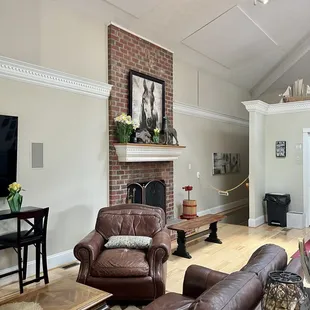 Plenty of relaxed seating