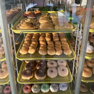 donuts, dough desserts, food