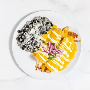 Aji de gallina enchiladas
