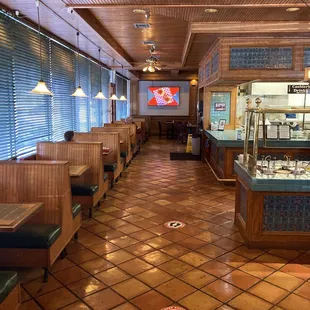 the inside of a restaurant