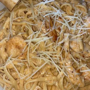 The Shrimp and Chicken Pasta... Delicious!!! Highly recommend. I asked for both shrimp and chicken btw