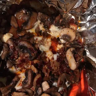 Champiñones al ajillo