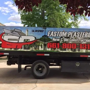 Side view for the aluminum w/laminated sticker