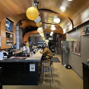 Entry/bar area