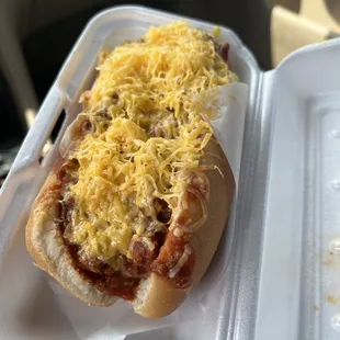 chilli cheese dog