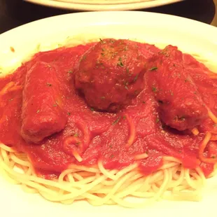 Spaghetti w meatballs