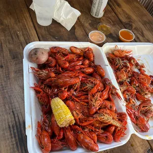 3lbs for $24....love these crawdads and all the wonderful friendly staff that work here!!!