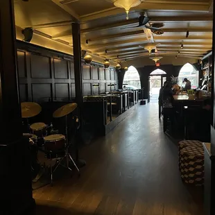 Bar &amp; live band area