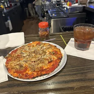 Pizza and Manhattan