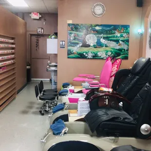 Beautiful day for a pedicure this Christmas Eve