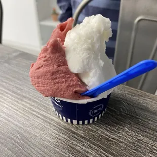 Lemon &amp; raspberry gelato, light, fruity, refreshing.