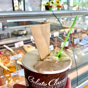 Pistachio, tiramisu, lemon