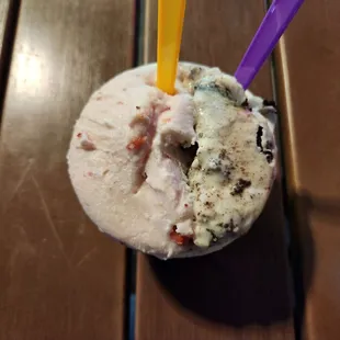 Cookies and Cream, Strawberry Fresca