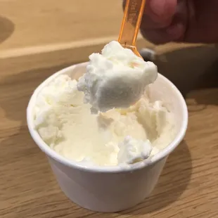 Cheesecake Gelato (small)