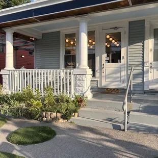 Front entrance to a delicious gelato