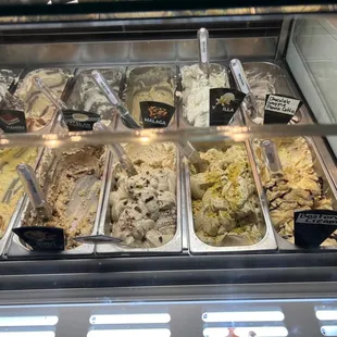 different flavors of gelato