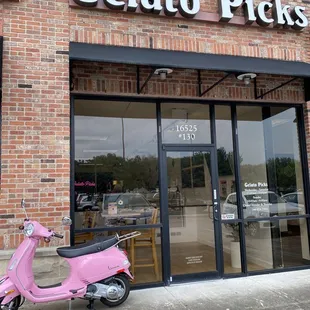 Storefront near CVS Lexington