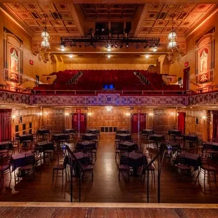 Gem Theatre Cabaret Set