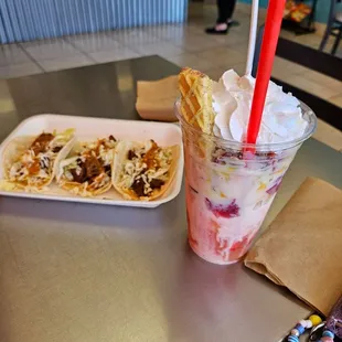Macedonia Raspado and Barria Taco&apos;s